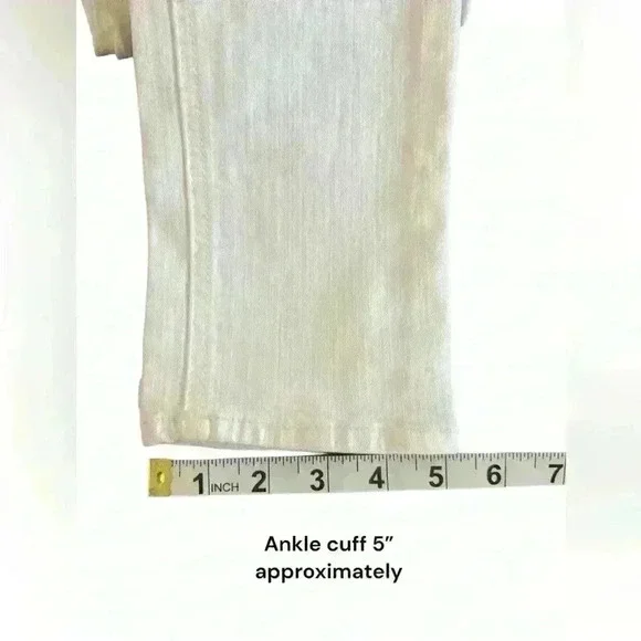 Rag & Bone Skinny White Denim size 28” Prod: W1502M595BLA Skinny